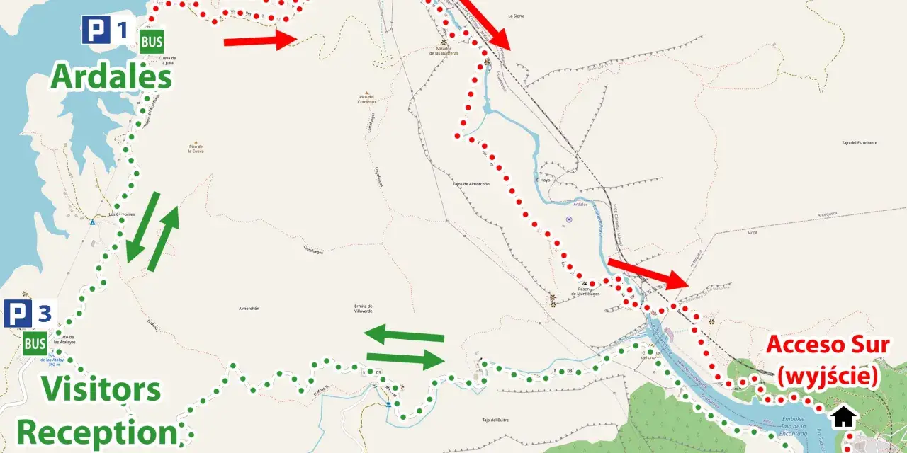 Mapa szlaku Caminito del Rey z zaznaczonymi parkingami P1, P2, P3, wejściem północnym i południowym oraz centrum dla odwiedzających.