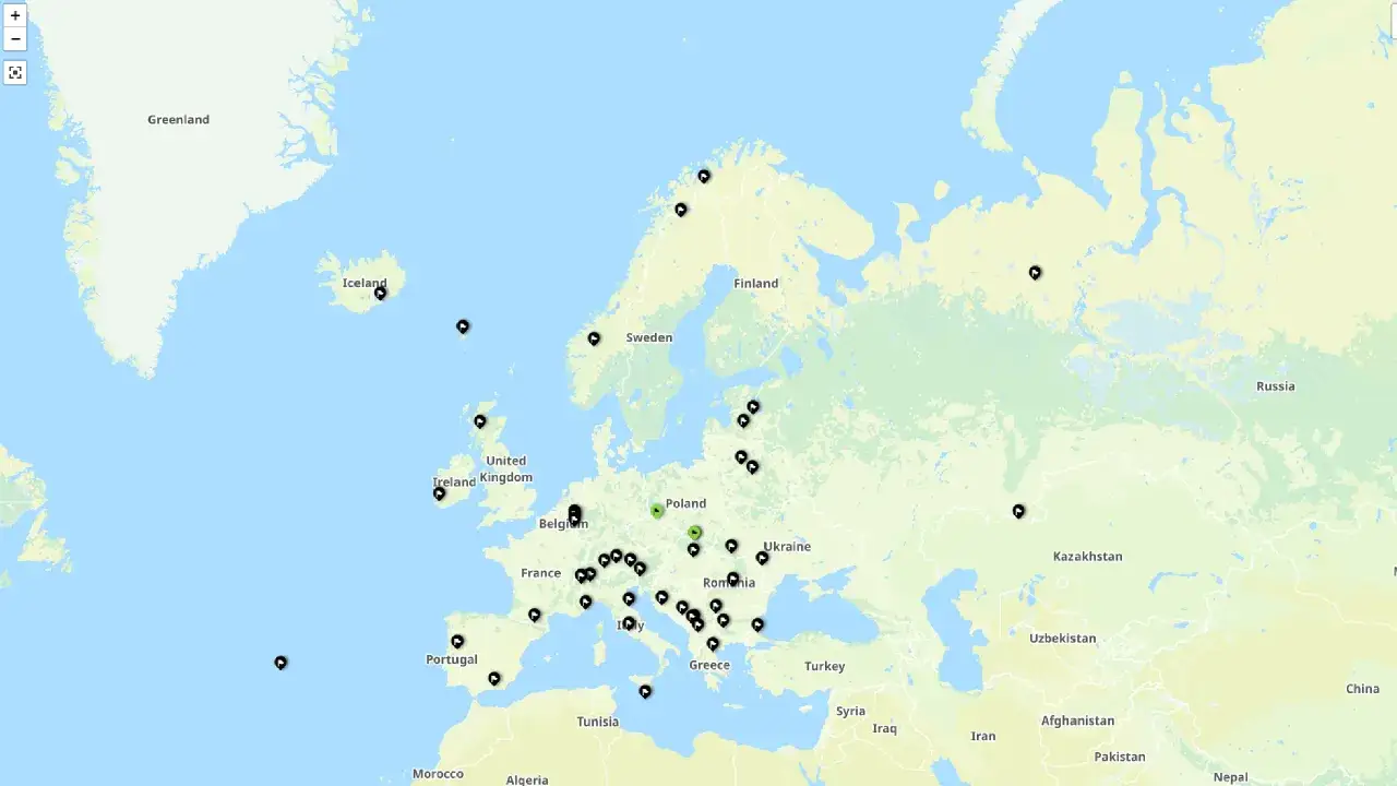 Mapa Europy z zaznaczonymi punktami, być może to korona Europy szczyty.